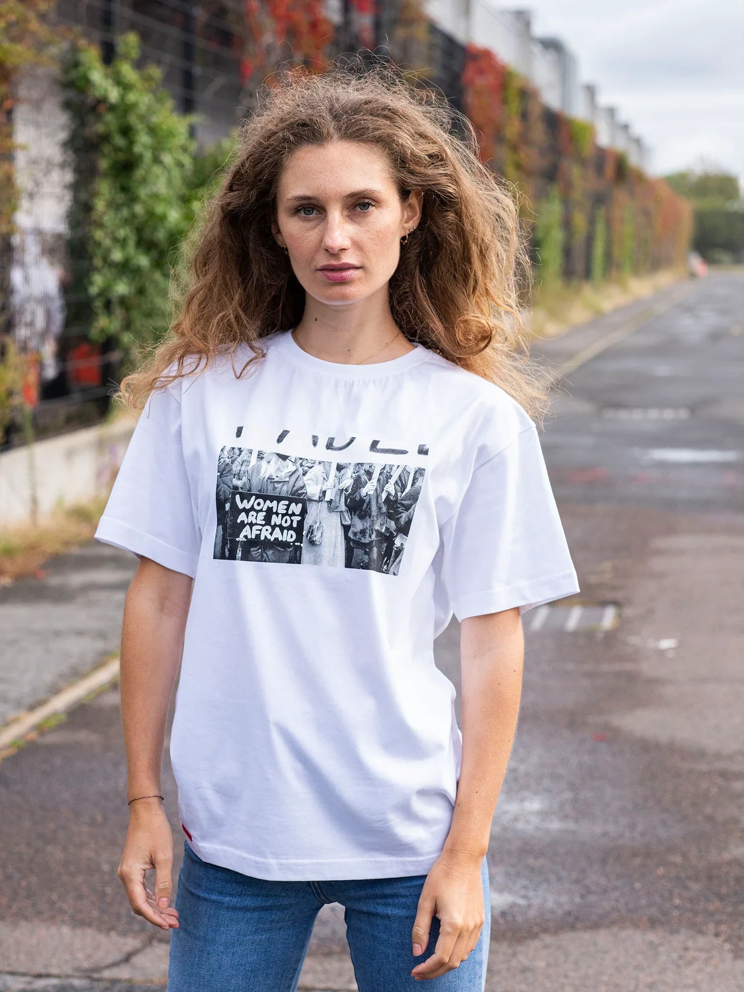 T-shirt Not Afraid - Noir -f