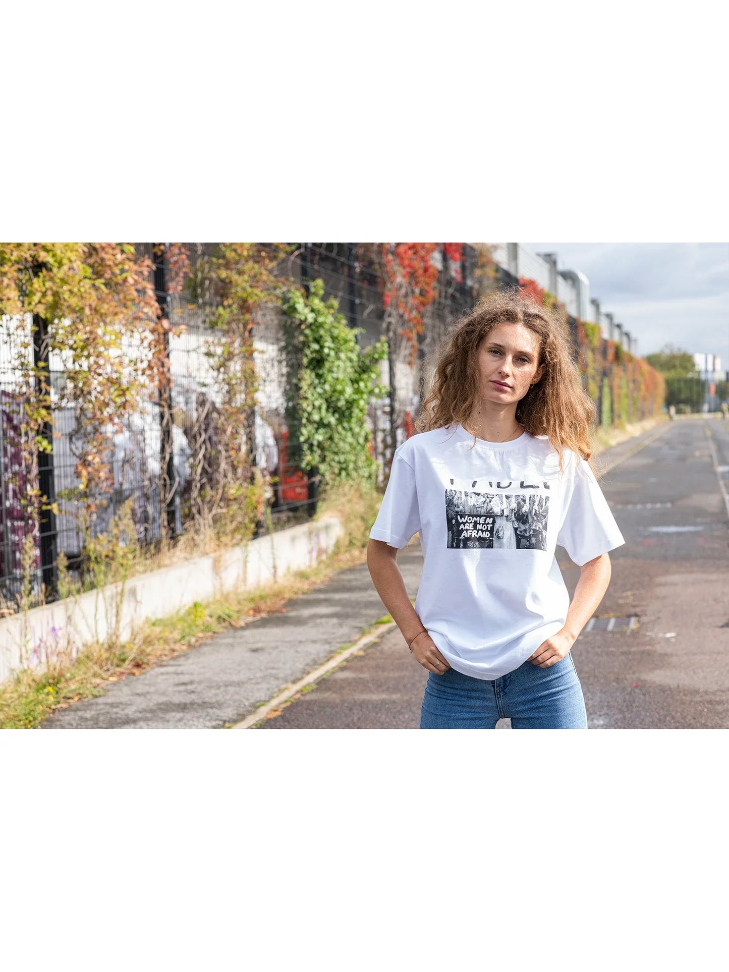T-shirt Not Afraid - Noir -f
